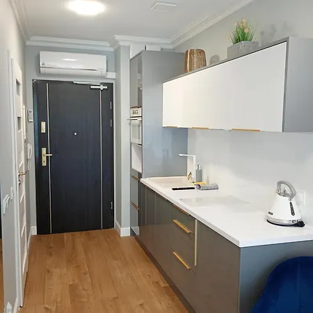 Lägenhet Park -lividus112 *